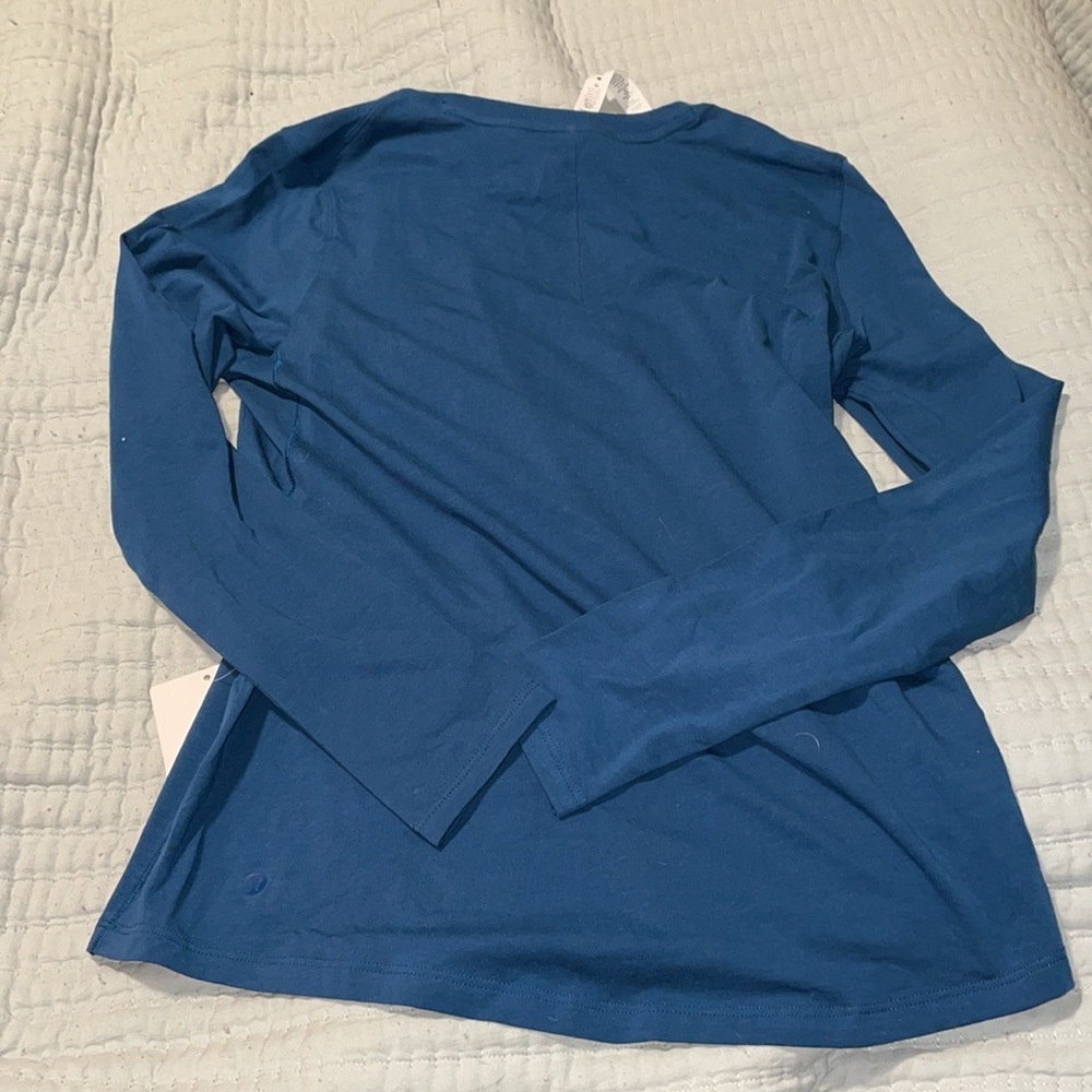SOLD | lululemon ever ready long sleeve - Picture 4 of 7